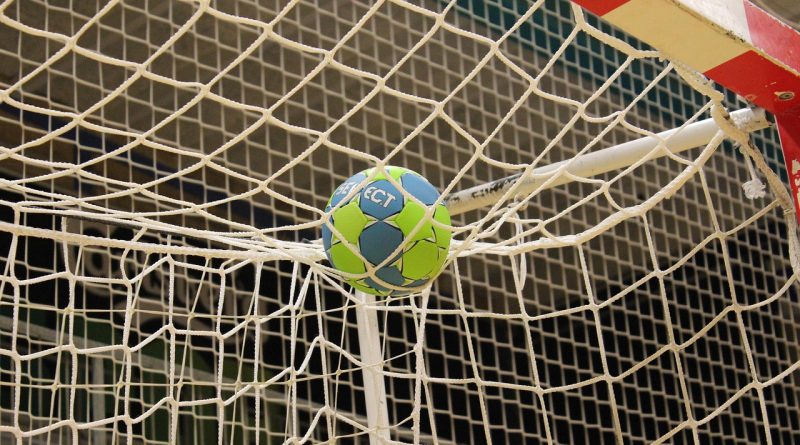Ball-1930198_1280