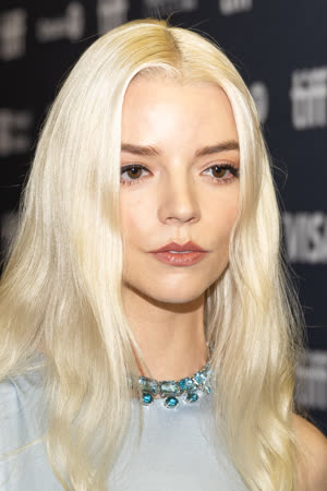 Portræt af Anya Taylor-Joy