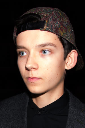 Portræt af Asa Butterfield
