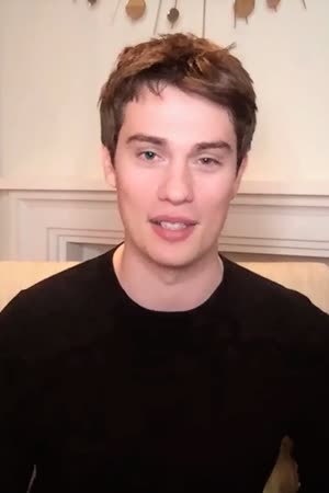 Portræt af Nicholas Galitzine