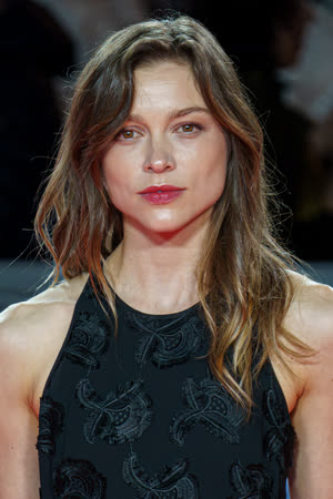 Portræt af Sophie Cookson