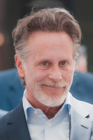 Portræt af Steven Weber